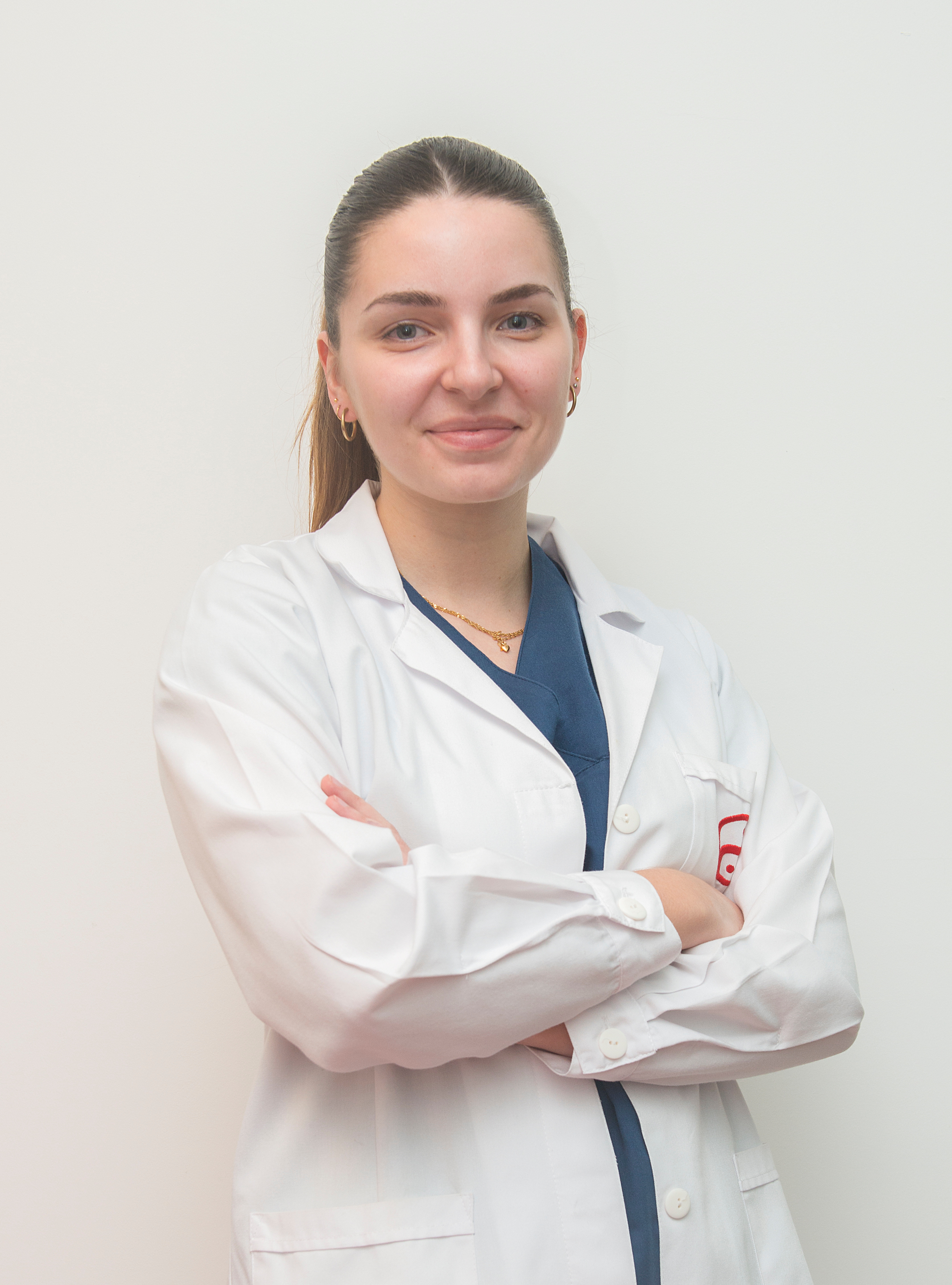 DRA. INÊS TAVARES
